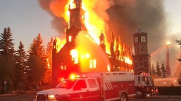 canada,églises incendiées,pensionnats autochtones