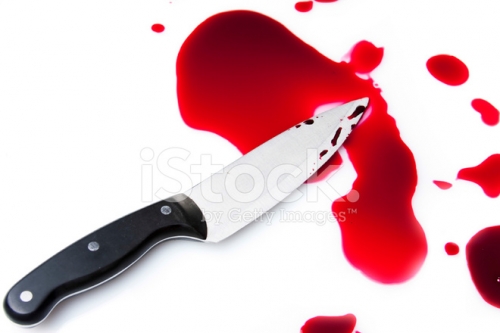 32344292-bloody-knife-with-blood-splatter.jpg